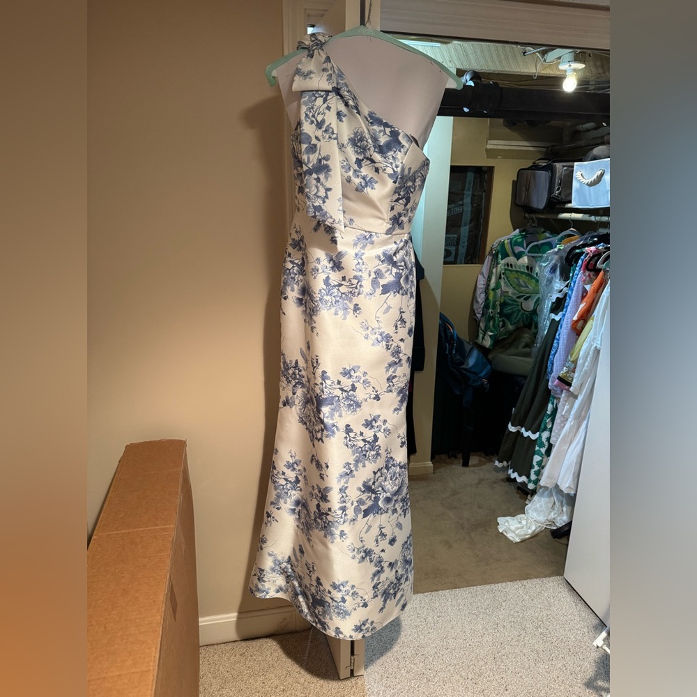 Alfred Sung Bridesmaid Dress - Size 0